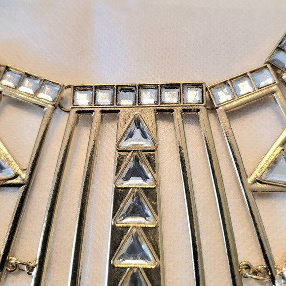 7 Charming Sisters Statement Necklace Gold-Tone Crystal - Picture 6 of 11